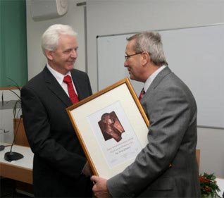 foto1.jpg foto1.jpg